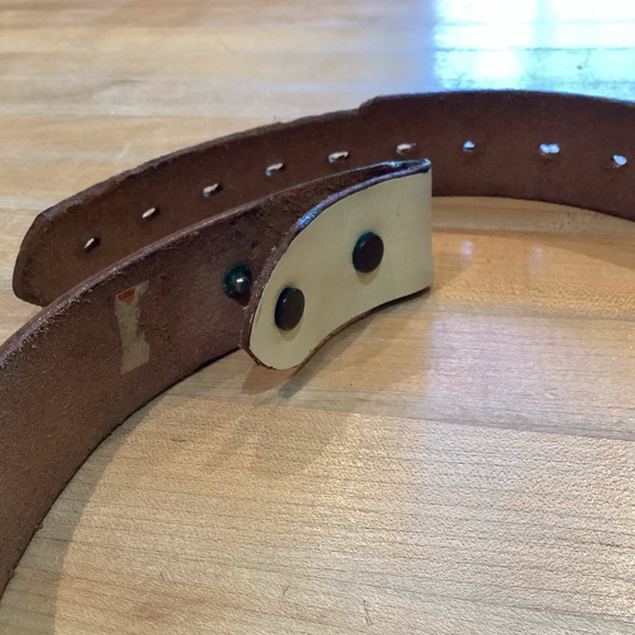 Vintage Cowgirl Tooled Leather Belt Strap - Picture 4 of 9